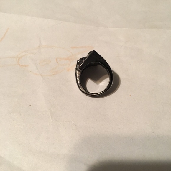 Ring - Picture 2 of 2